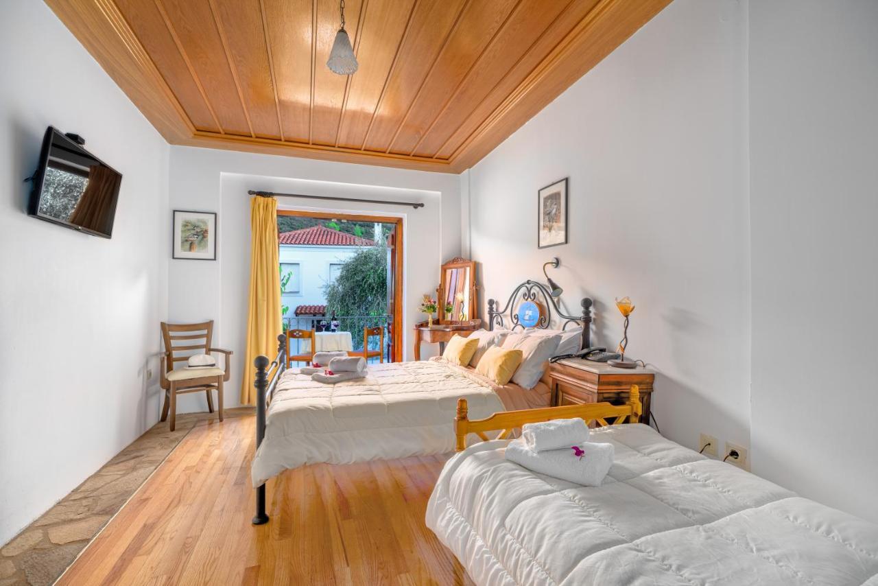 Paraliako Kyparissi Otel 3*