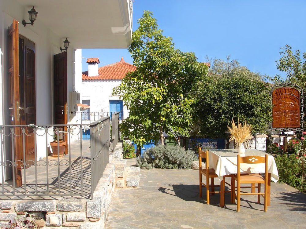 Paraliako Kyparissi