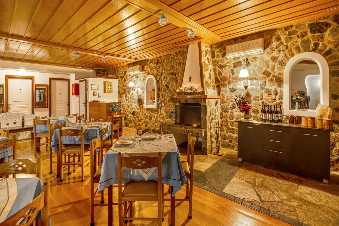 Otel Paraliako Kyparissi 3*